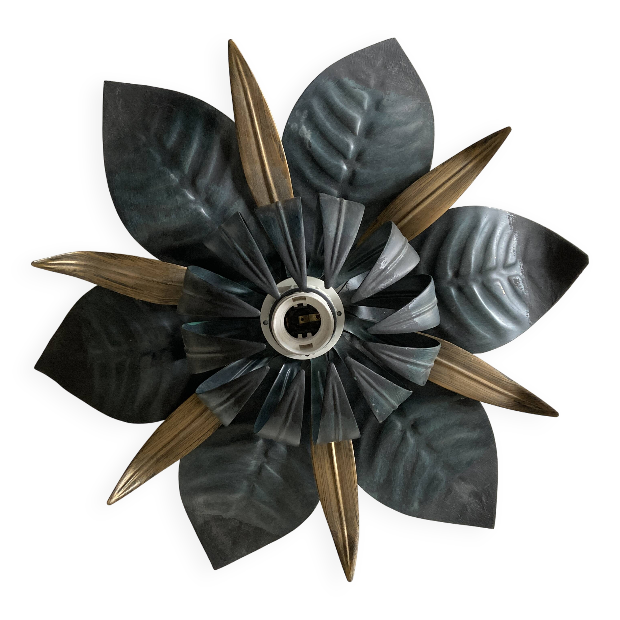 Floral sconce