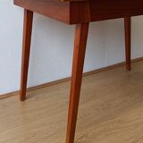 Modernist extendable dinning table  Bilea  of the 1960s.