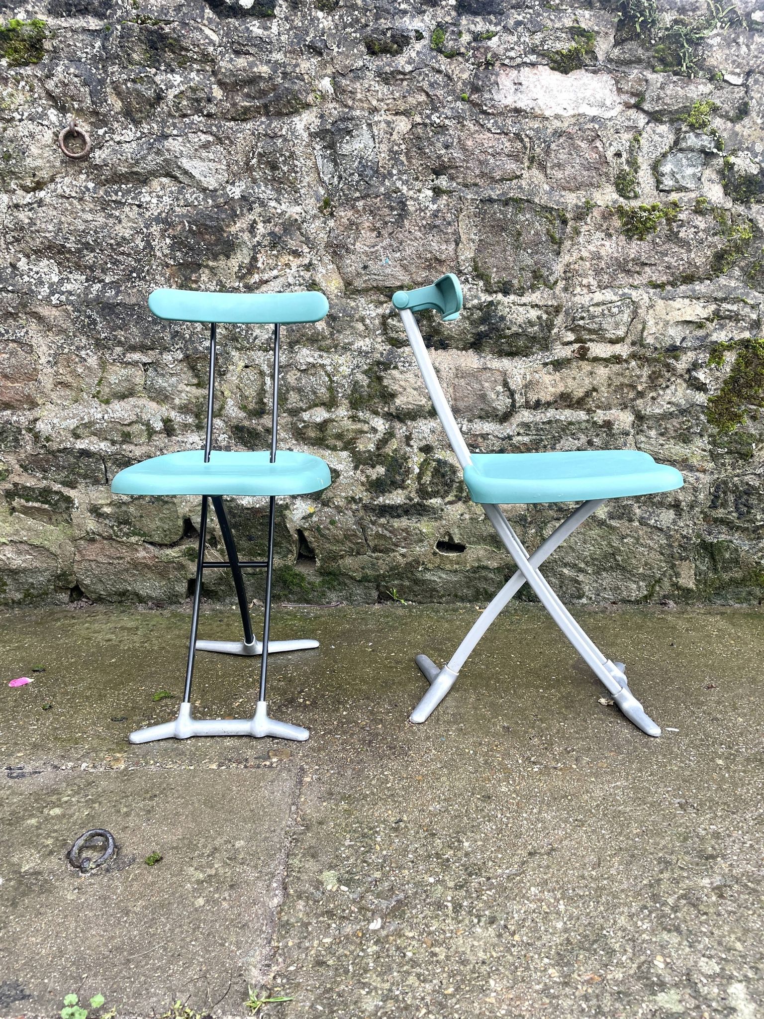 Set of 2 folding chairs Rondine by Toshiyuki Kita for Magis Italy.