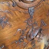 Superb Louis XV Provençal bed in richly carved and engraved walnut.