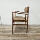 Fauteuil suédois en bois et tissu marron
