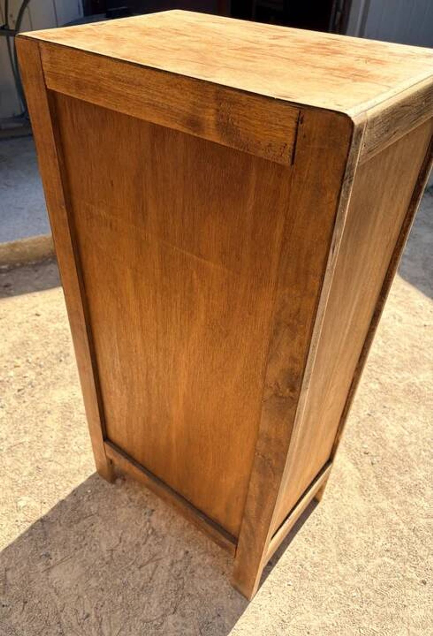 Chest of drawers "Basile"