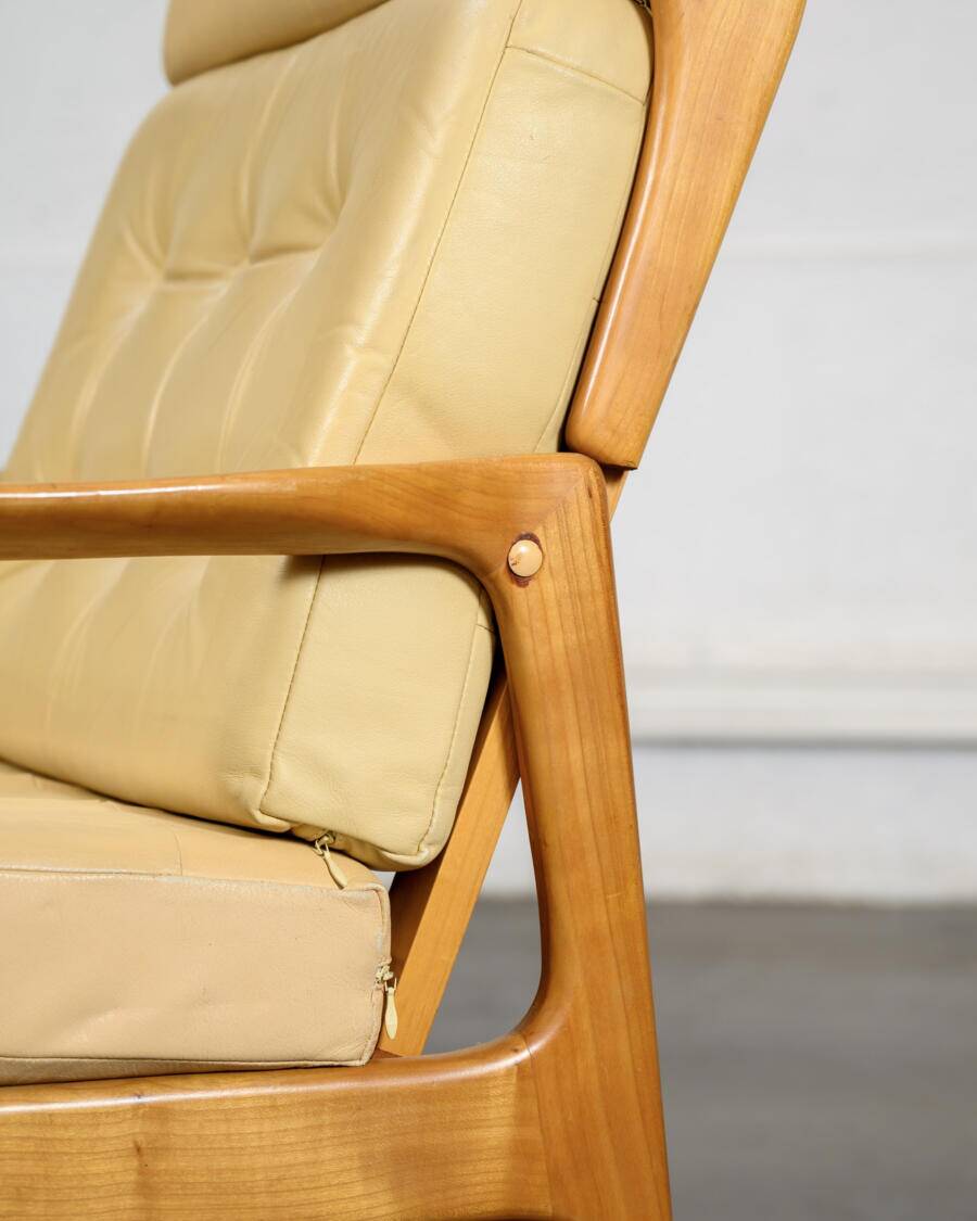 Fauteuil en cuir beige