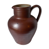 Pitcher in Bonny sandstone