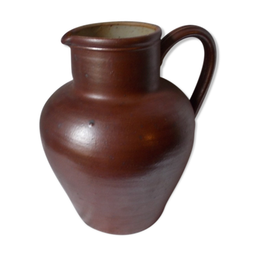 Bonny stoneware jug
