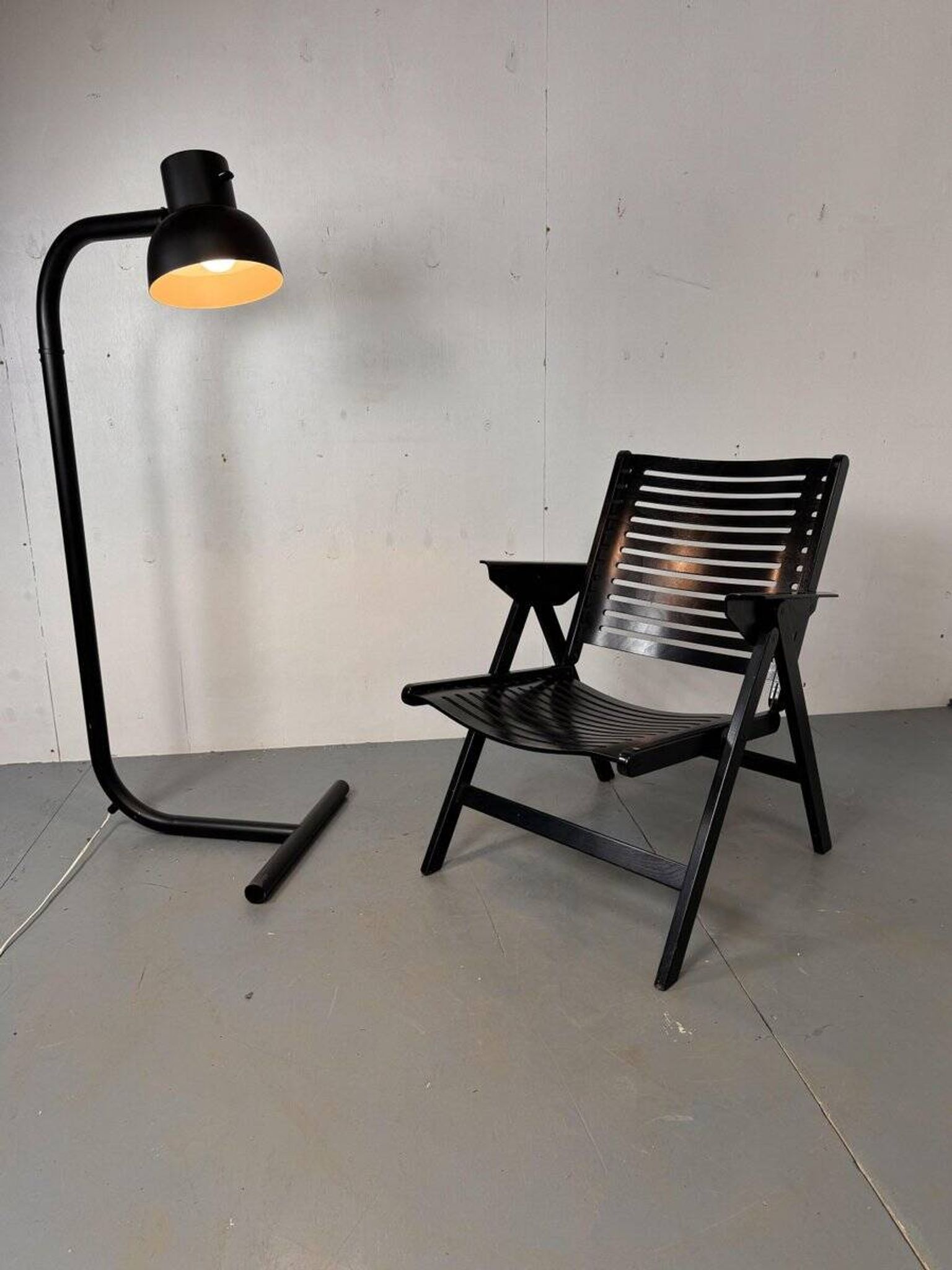Vintage black floor lamp by Hans Agne Jakobsson for AB Markaryd, 1970s
