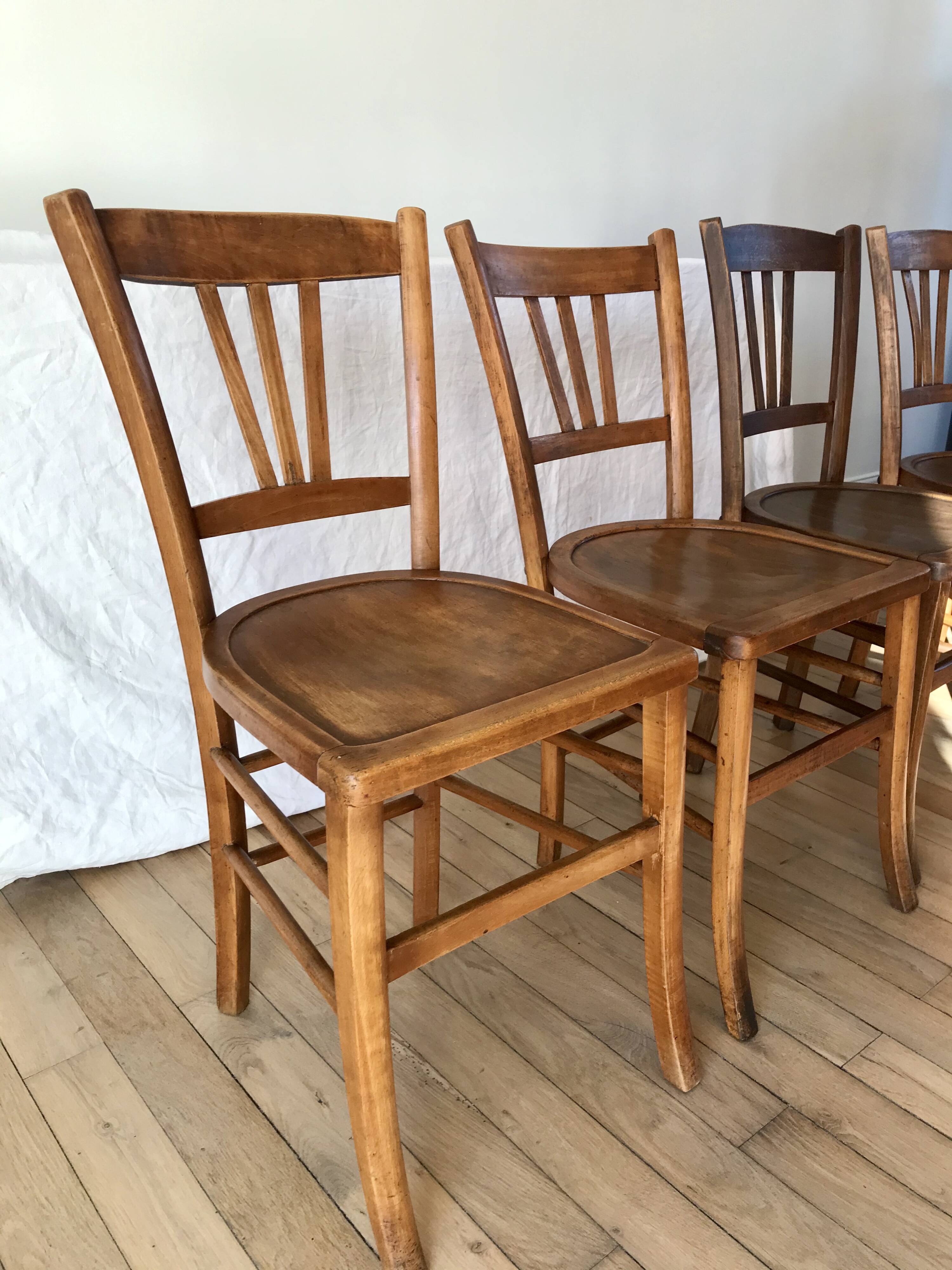 Set of 5 beech wood bistro chairs from the 1950s
