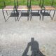 Série de 4 chaises vintage en fer et métal
