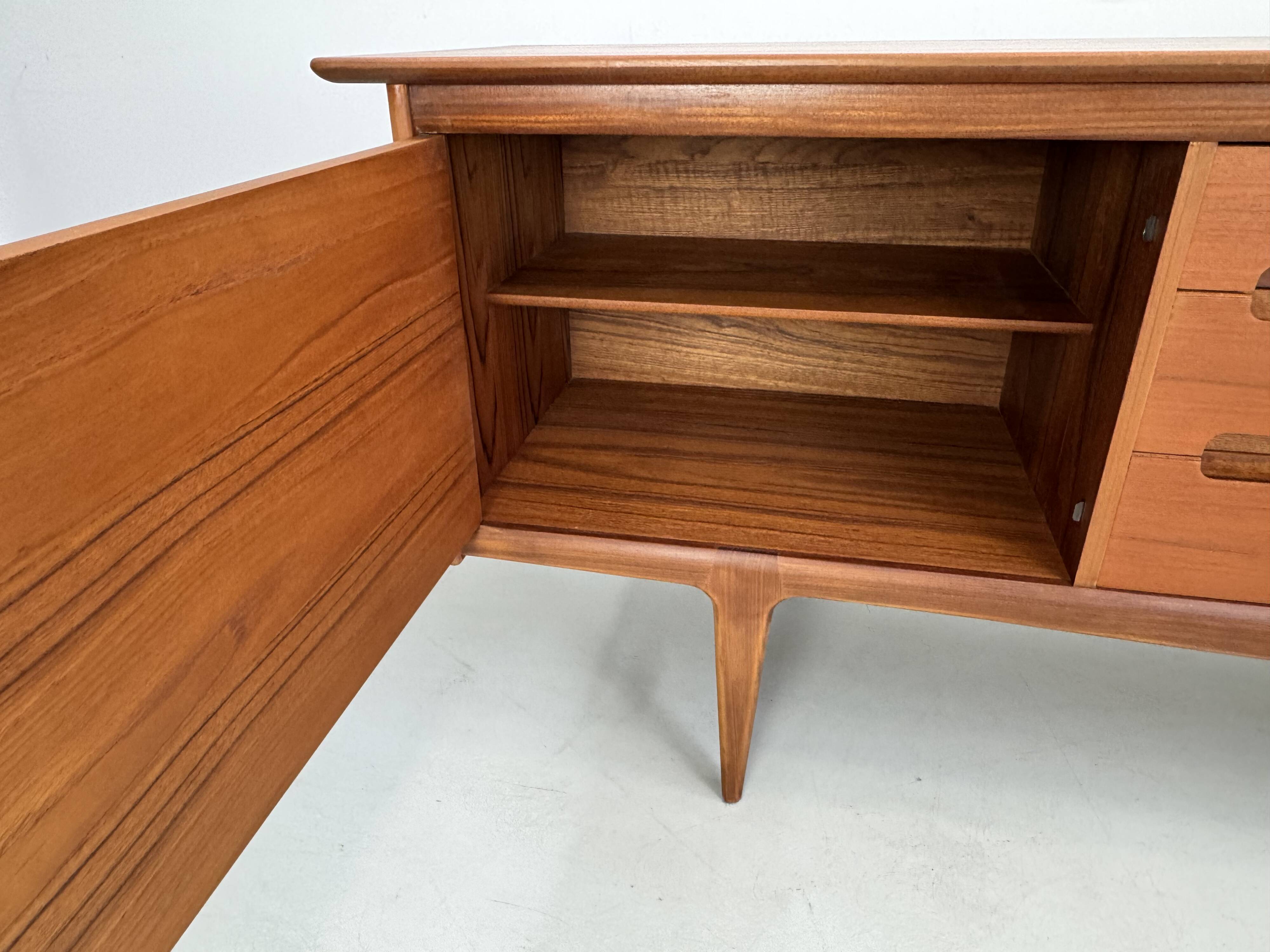 Vintage sideboard from Younger from the 1960s.