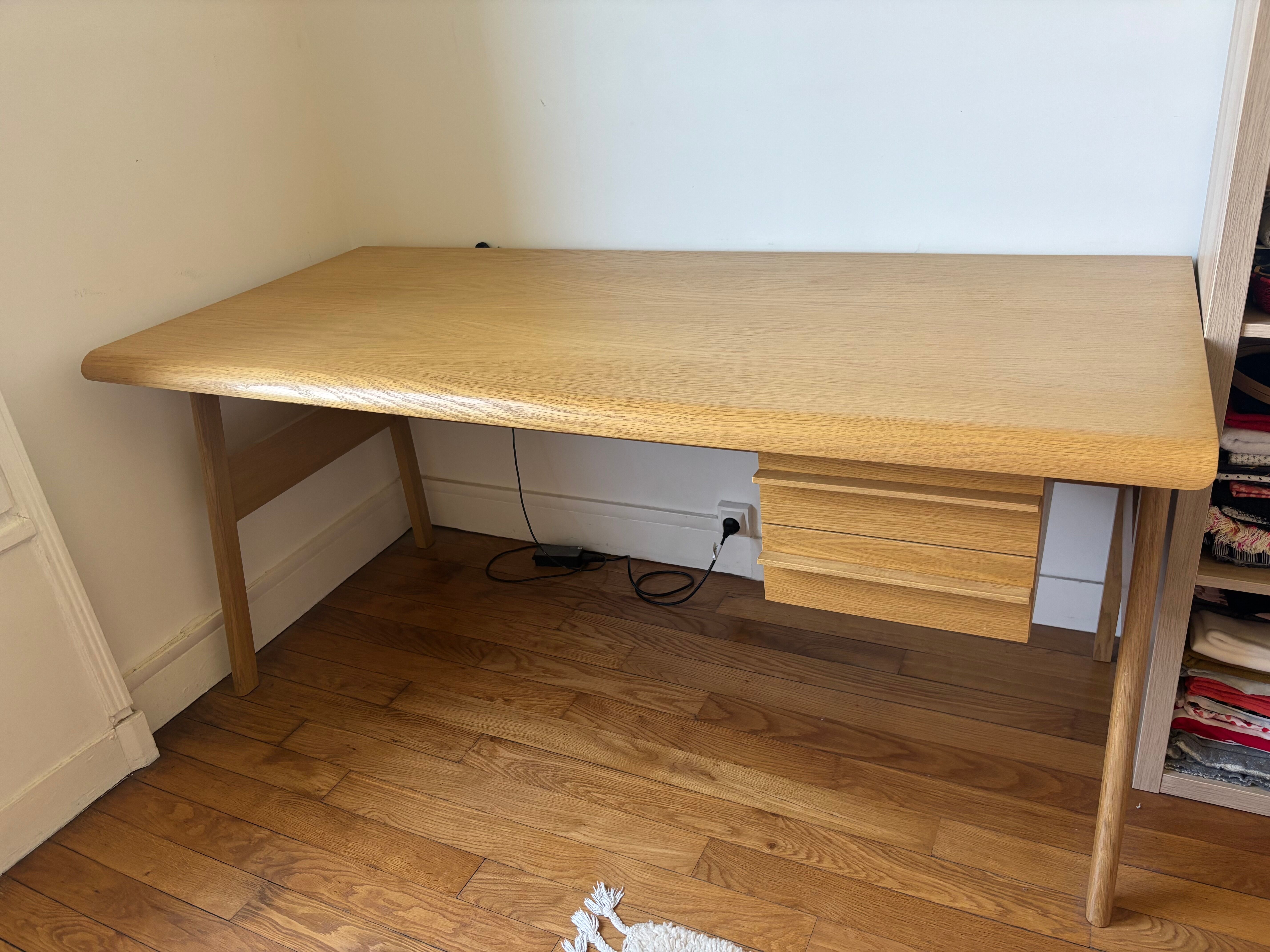 Oak desk