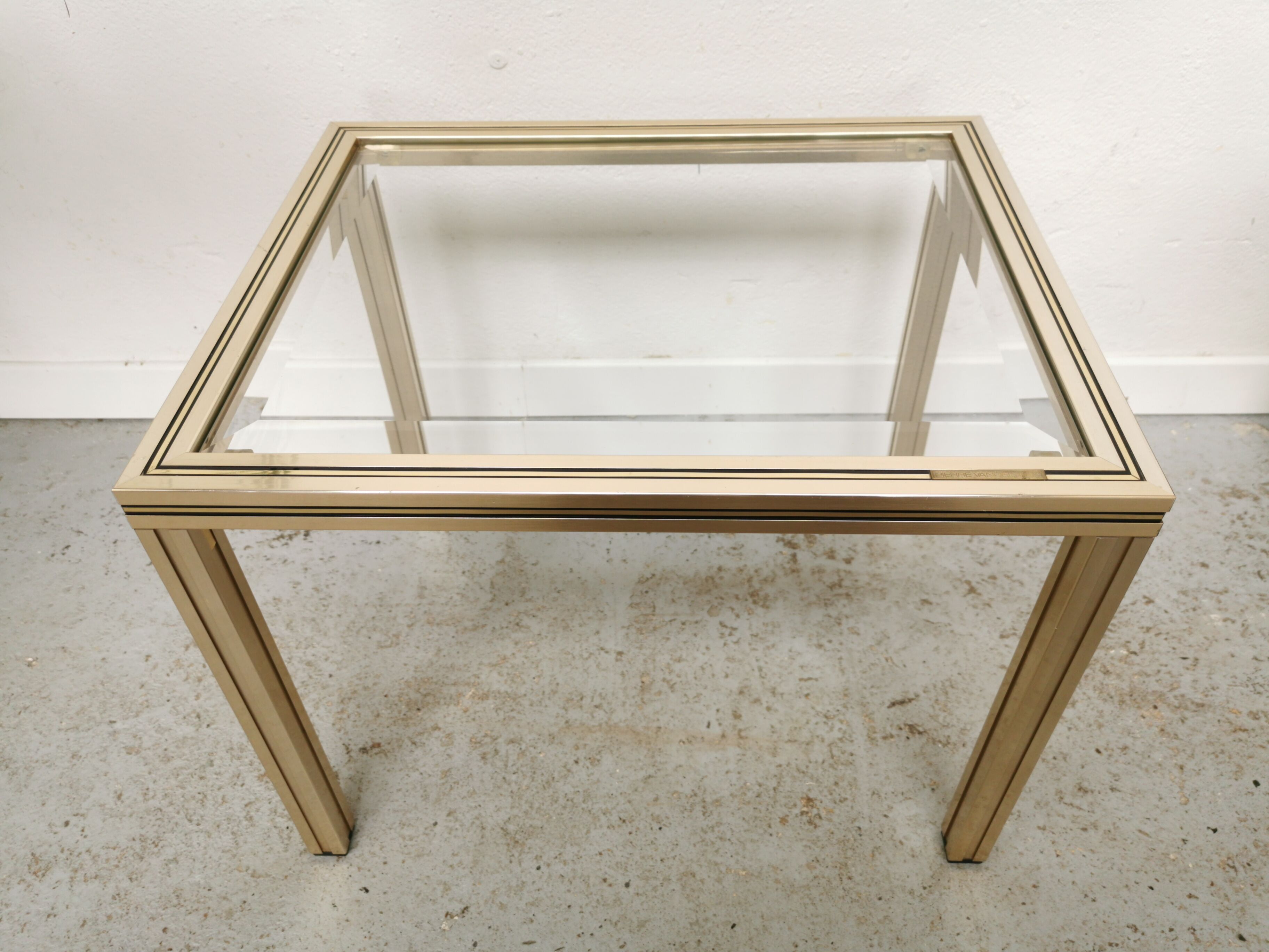 Vintage coffee table sofa tip Pierre Vandel