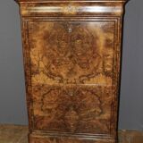 Louis Philippe period secretary in walnut veneer, 19th century.