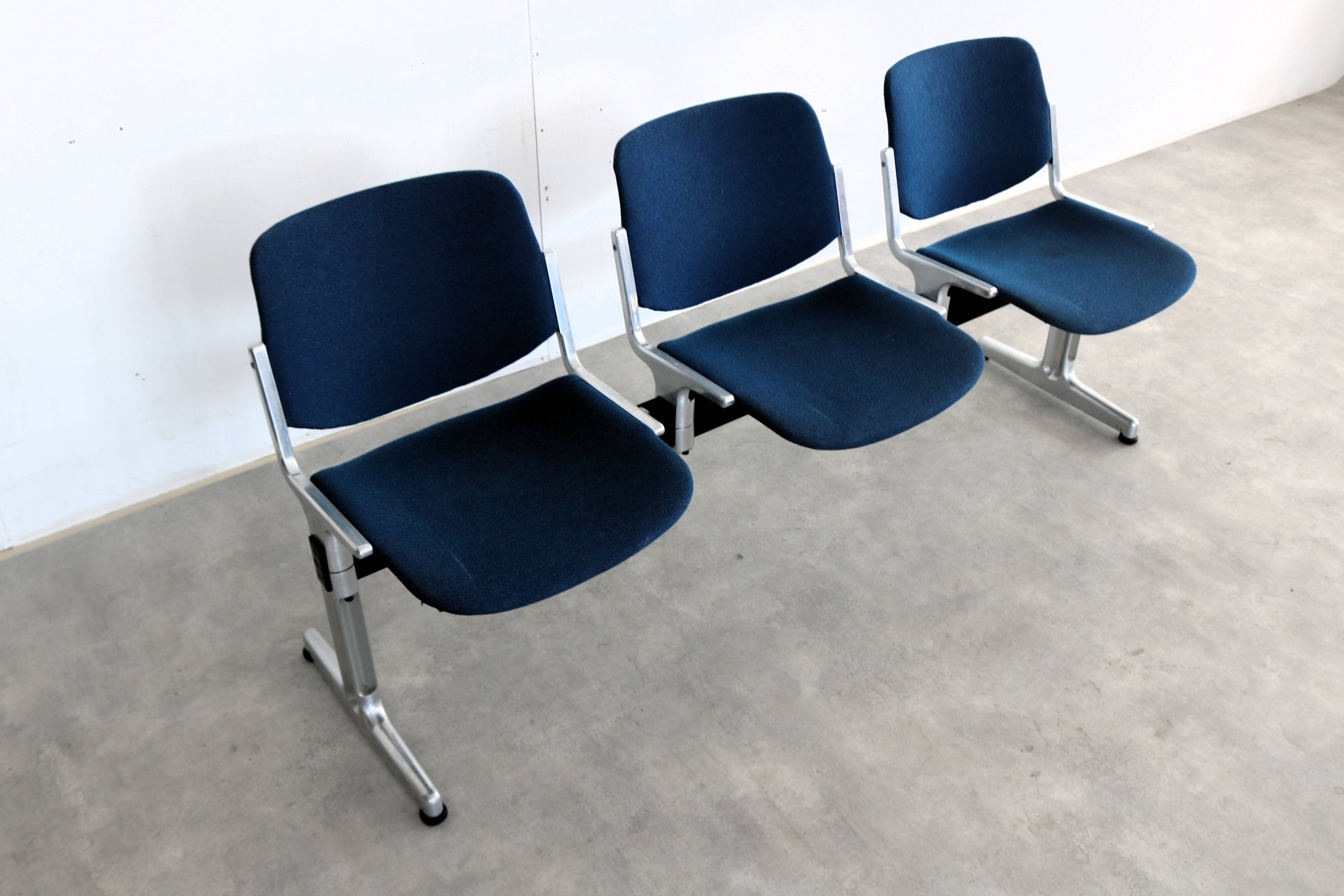 Vintage bench | waiting room bench | 1970s | Castelli