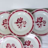 6 flat plates with red flowers