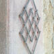 Stretchy flat rest in vintage silver metal
