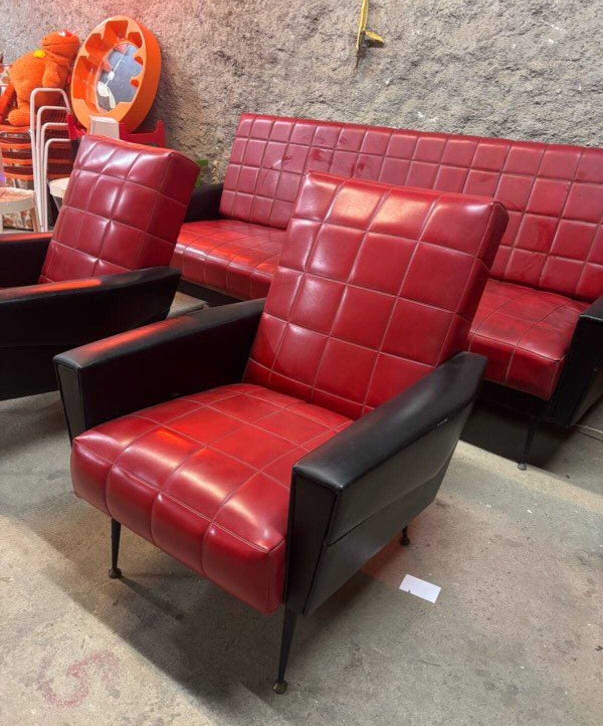 Vintage sofa and 2 armchairs with compass feet