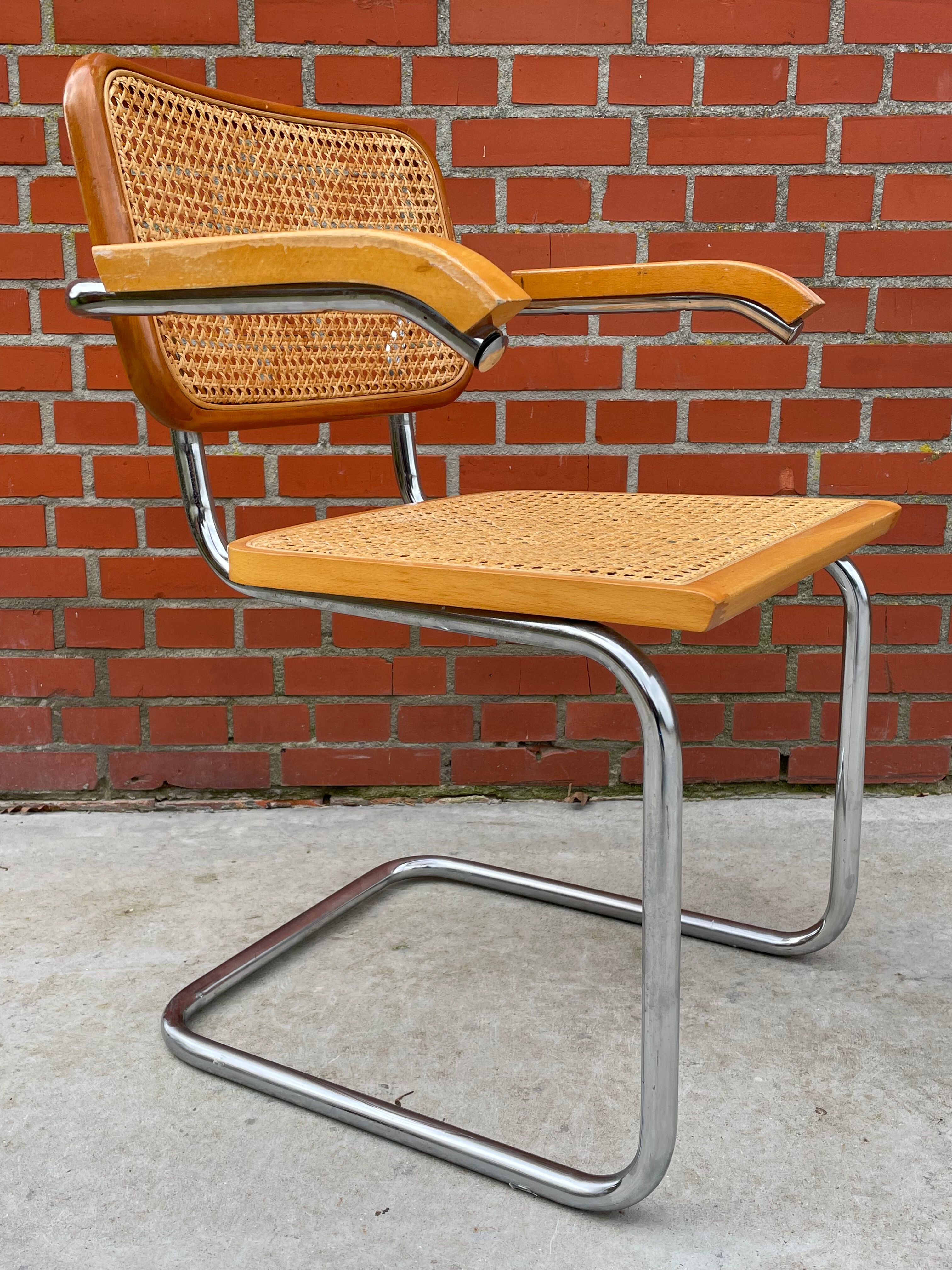 Chair Cesca model with armrests B64 in chrome