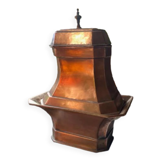 Indoor water fountain of the eighteenth century