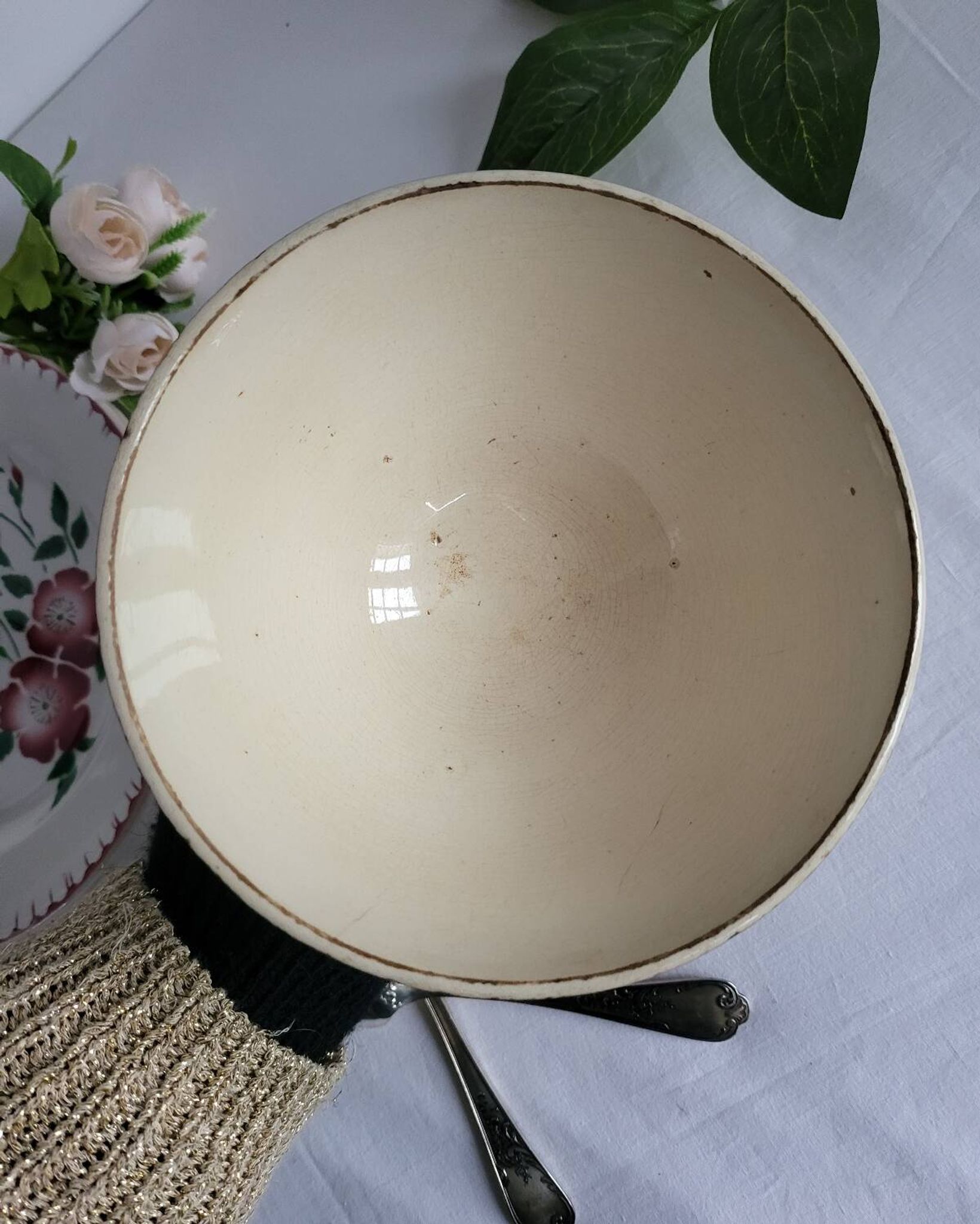 Antique Lunéville earthenware bowl KG with blue polka dots