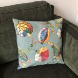 Exotic cushion