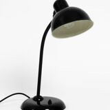 Lampe de table en métal Kaiser Idell modèle 6551 originale des années 1940.