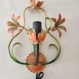 Pair to sconces metal floral decoration