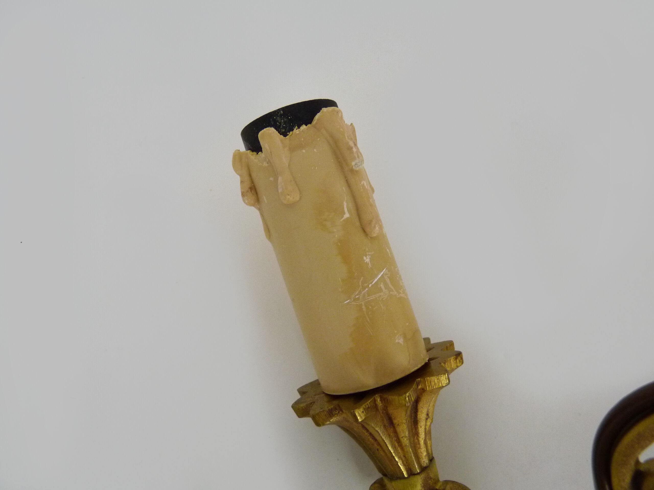 Old pair of wall sconces with double fires in bronze, seventies