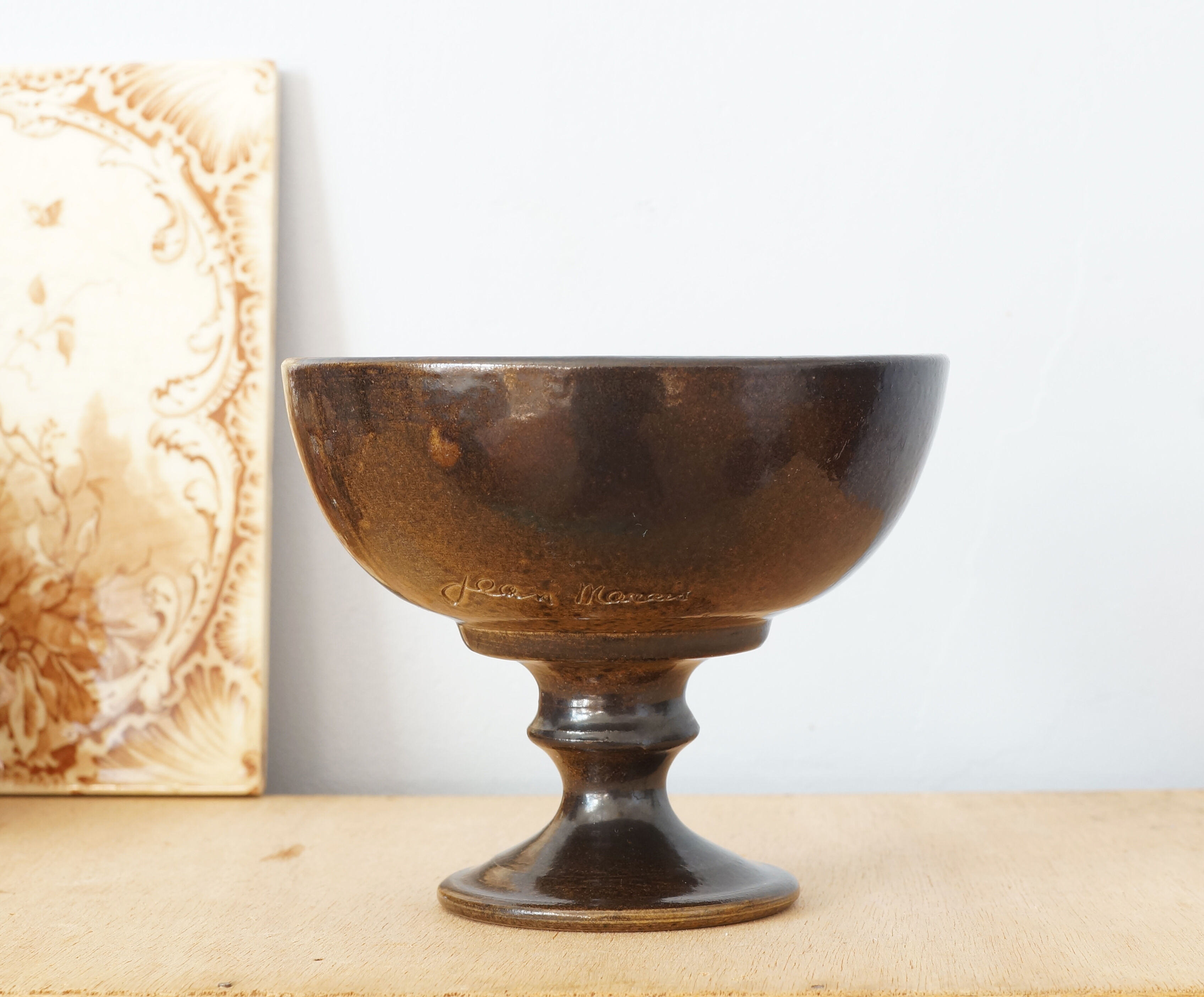 Brown cut on glazed ceramic pedestal signed Jean Marais, 70s