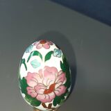 Decorative cloisonné egg