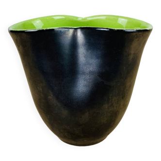 Elchinger handkerchief vase green/black 50s