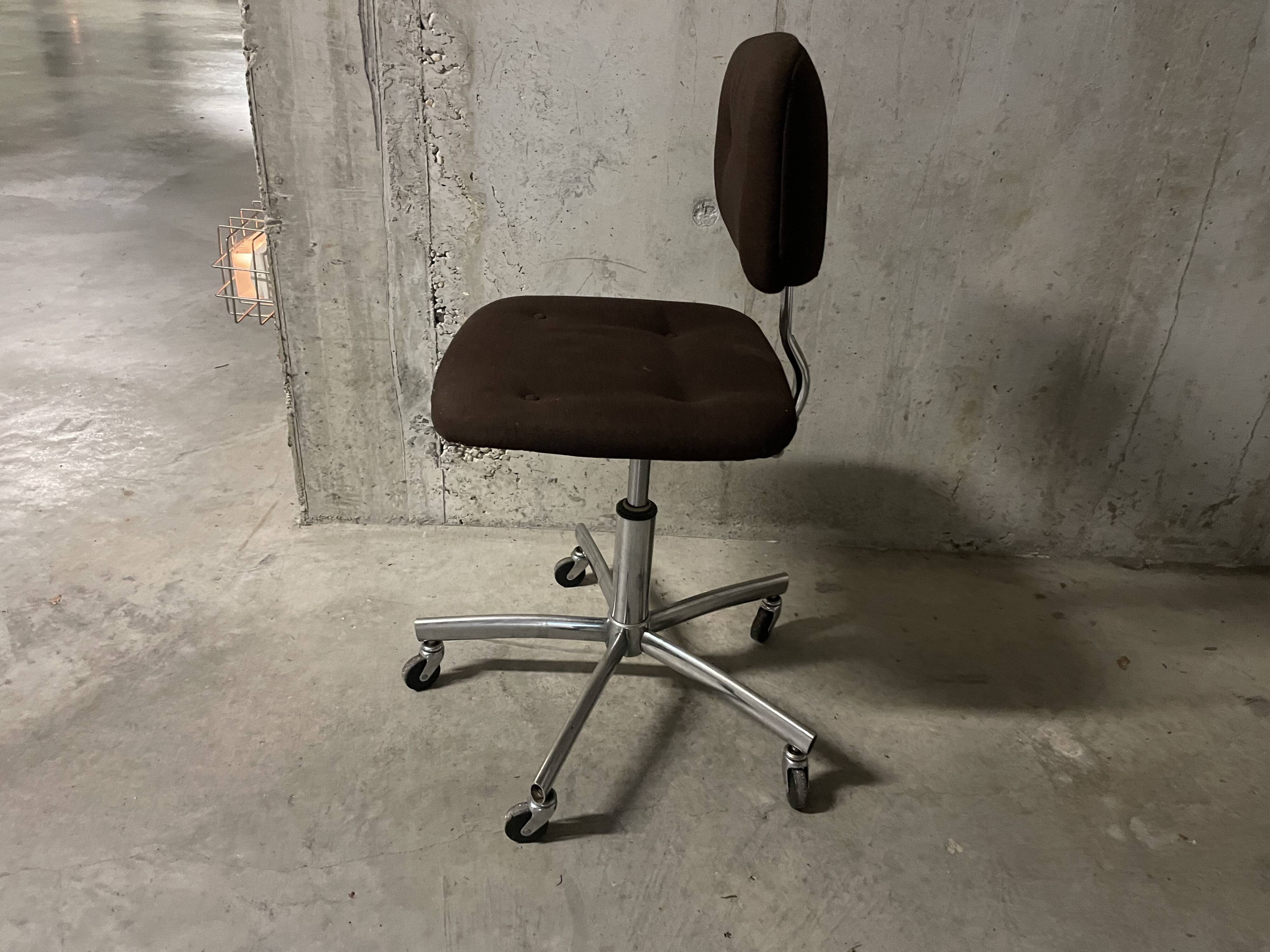 Steelcase Strafor Chair