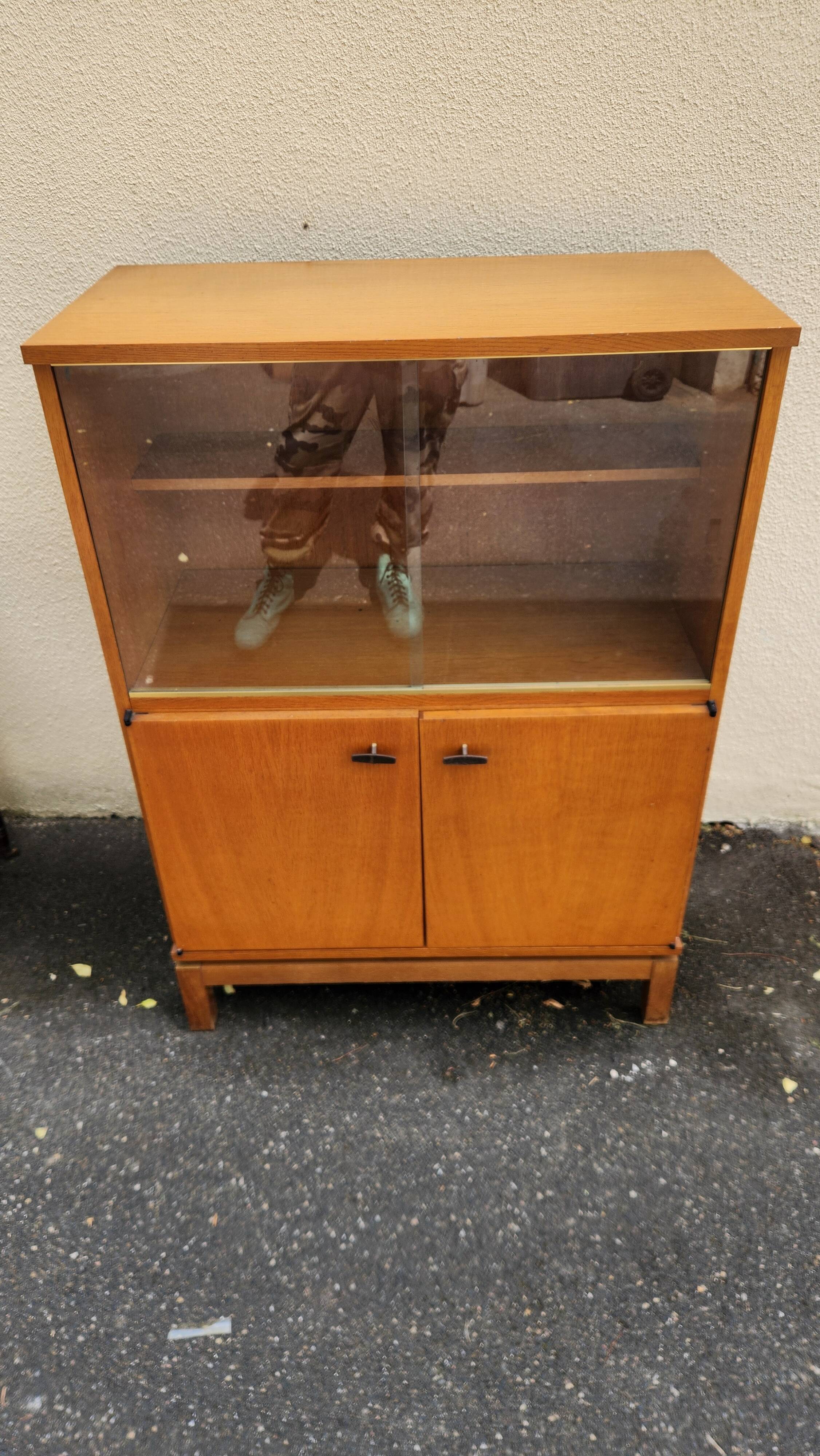 Glass-fronted buffet design by Marcel Gascoin, Alvéole Edition, 1950s.