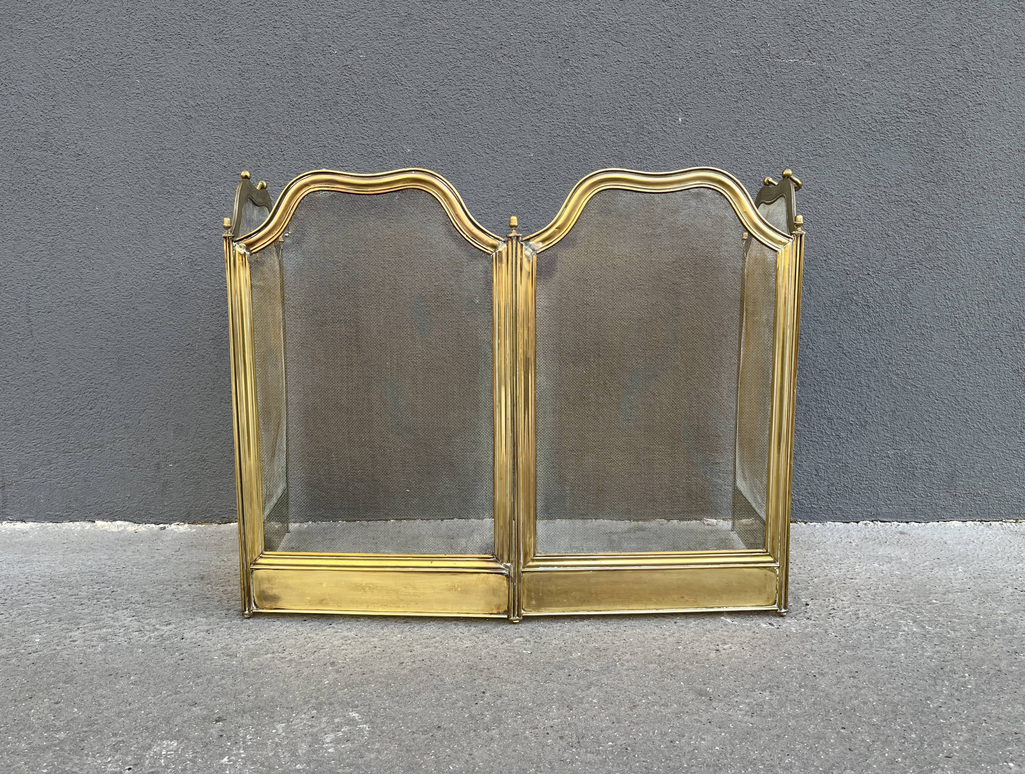 19th-century fireplace screen by Bouhon Frères in brass