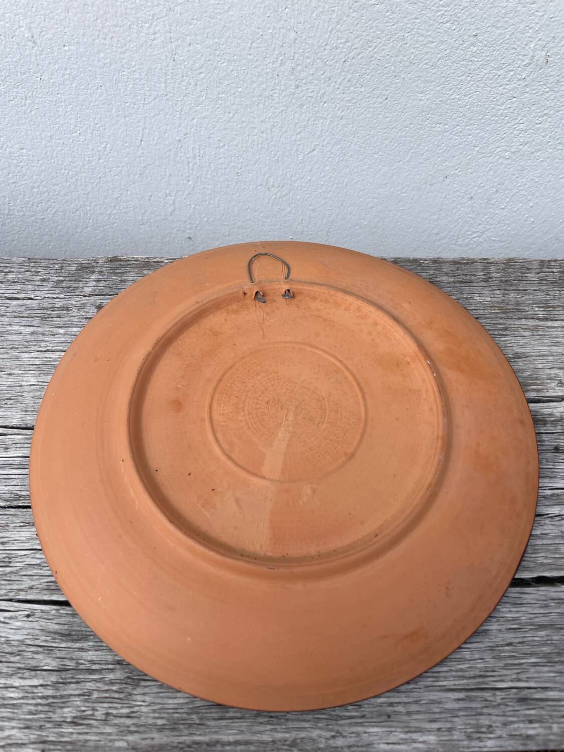 Assiette décorative grecque en terre cuite géométrique