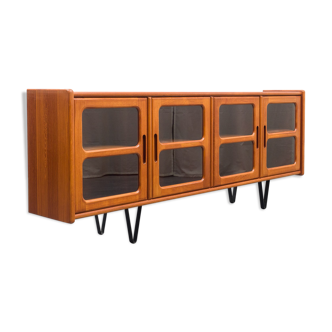 Showcase, teak, 1970