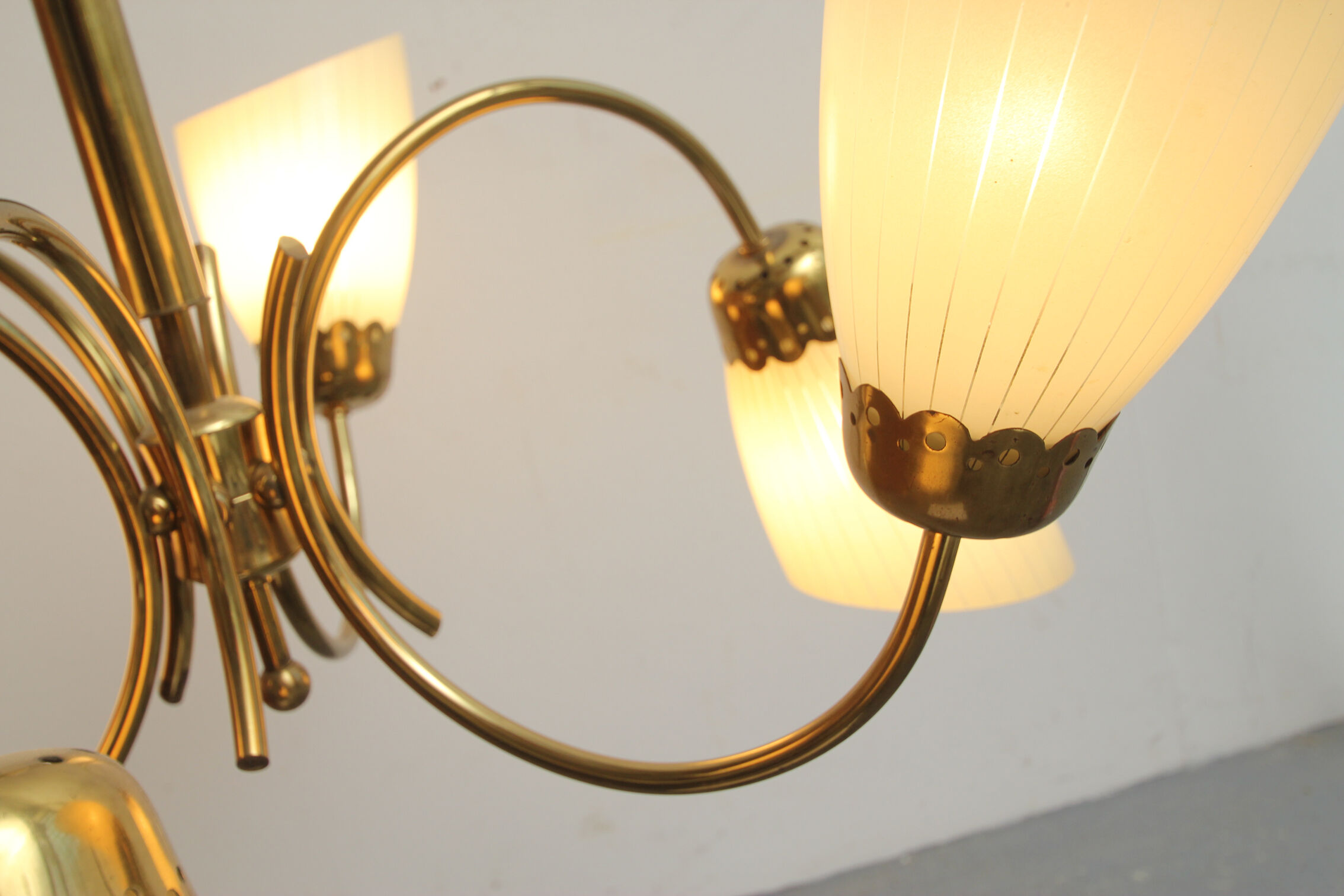 1950s chandelier in brass and glass