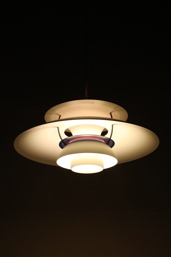 Suspension PH 5 de Poul Henningsen pour Louis Poulsen, années 1970.
