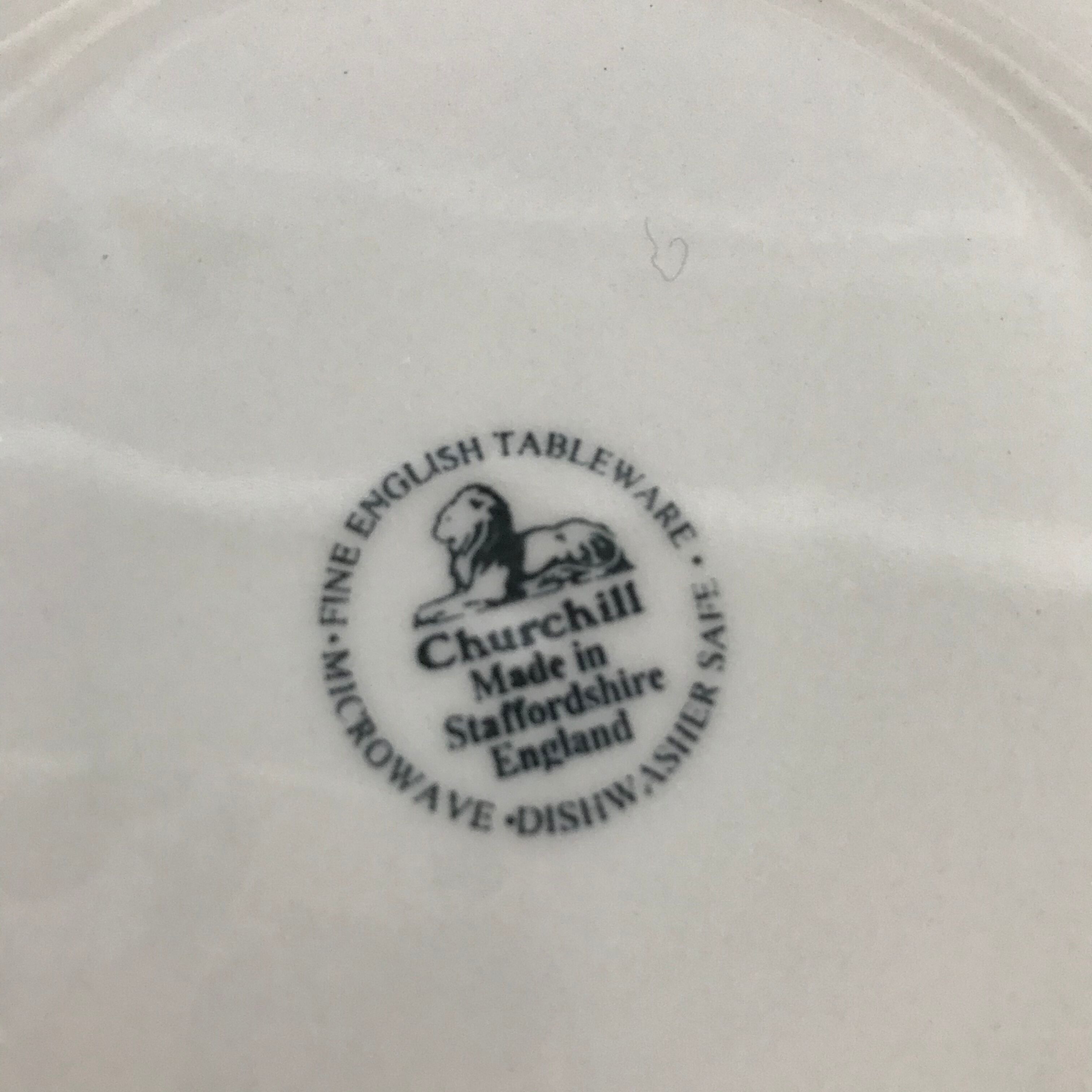 Set of 6 flat plates Churchill England