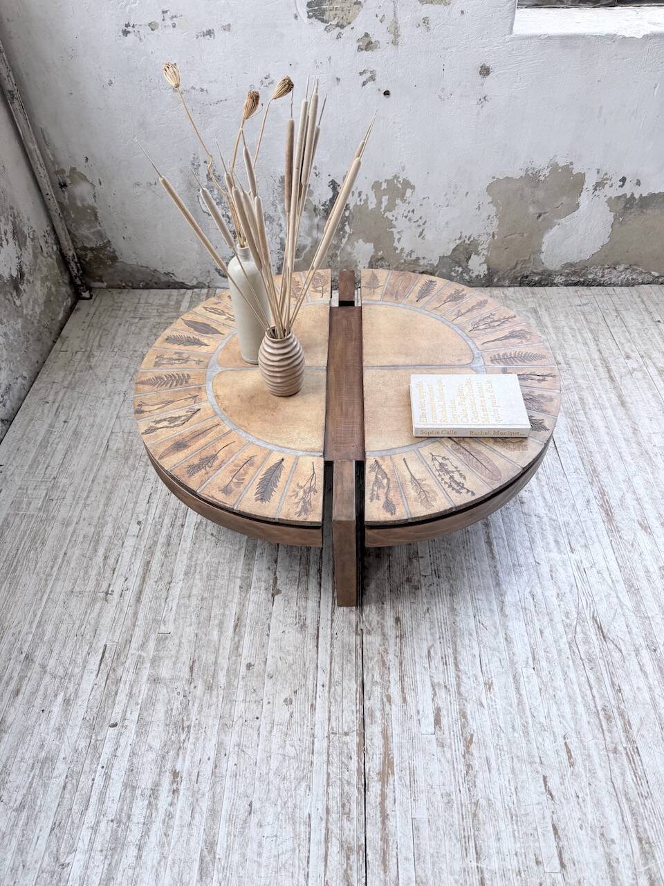 Table basse Roger Capron « grain de café »