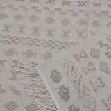 White and grey Berber carpet with Berber motifs 200x150cm
