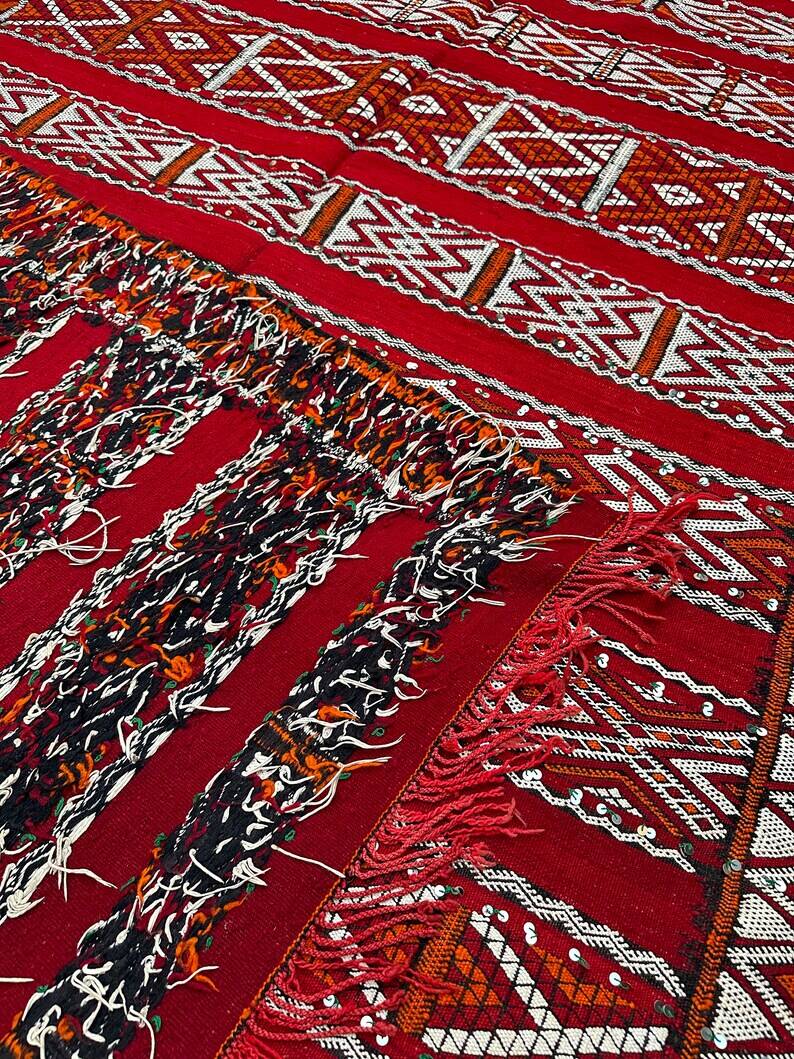 Zemmouri Kilim Rug, Flat Weave Berber Rug, Handmade Moroccan Rug, Home Decor