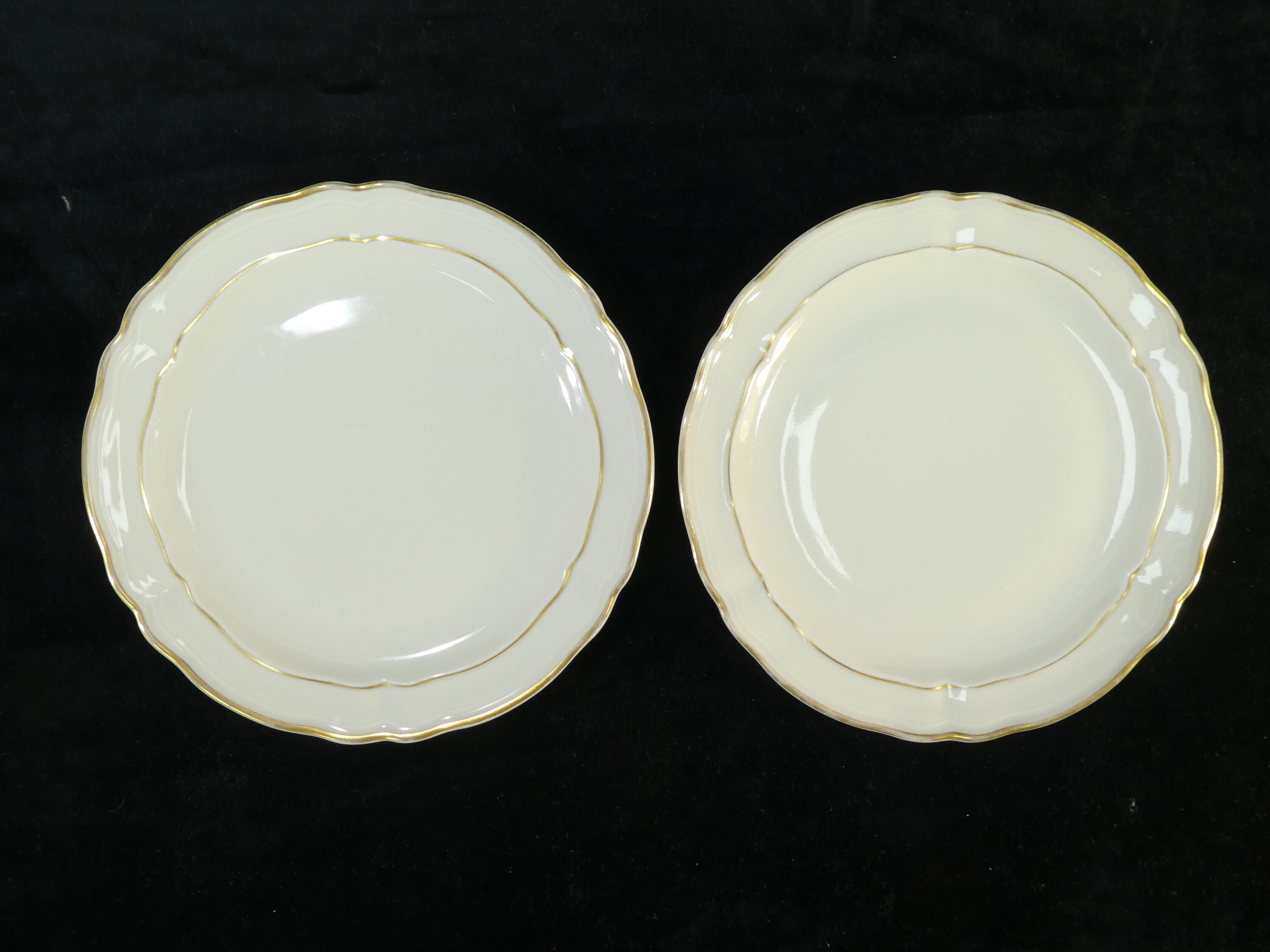 Porcelain pie service from Limoges Bernardaud model louis xv