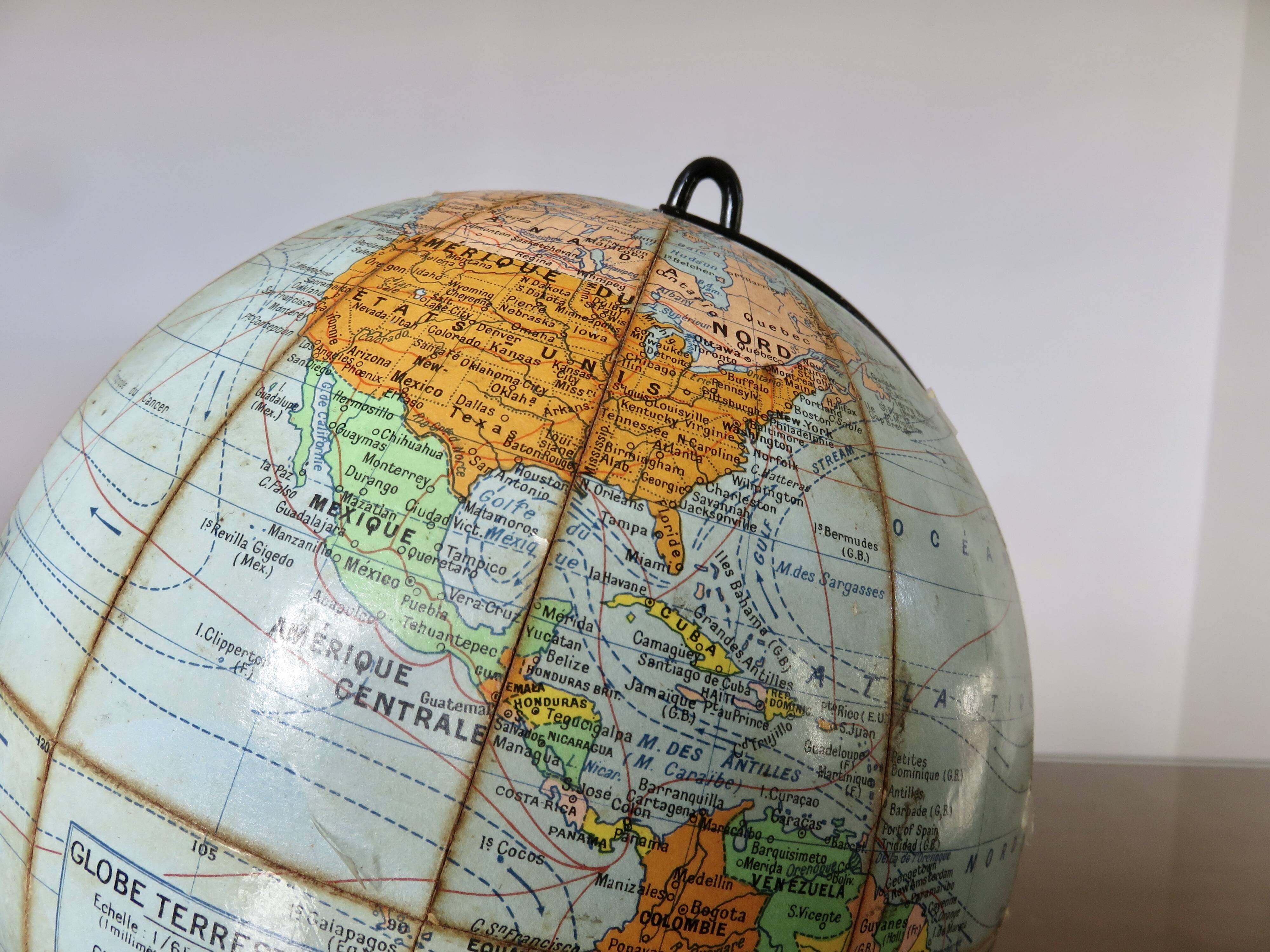 World map, terrestrial globe, Girard & Barrère edition, 1960s-70s