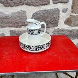 Broc de toilette
