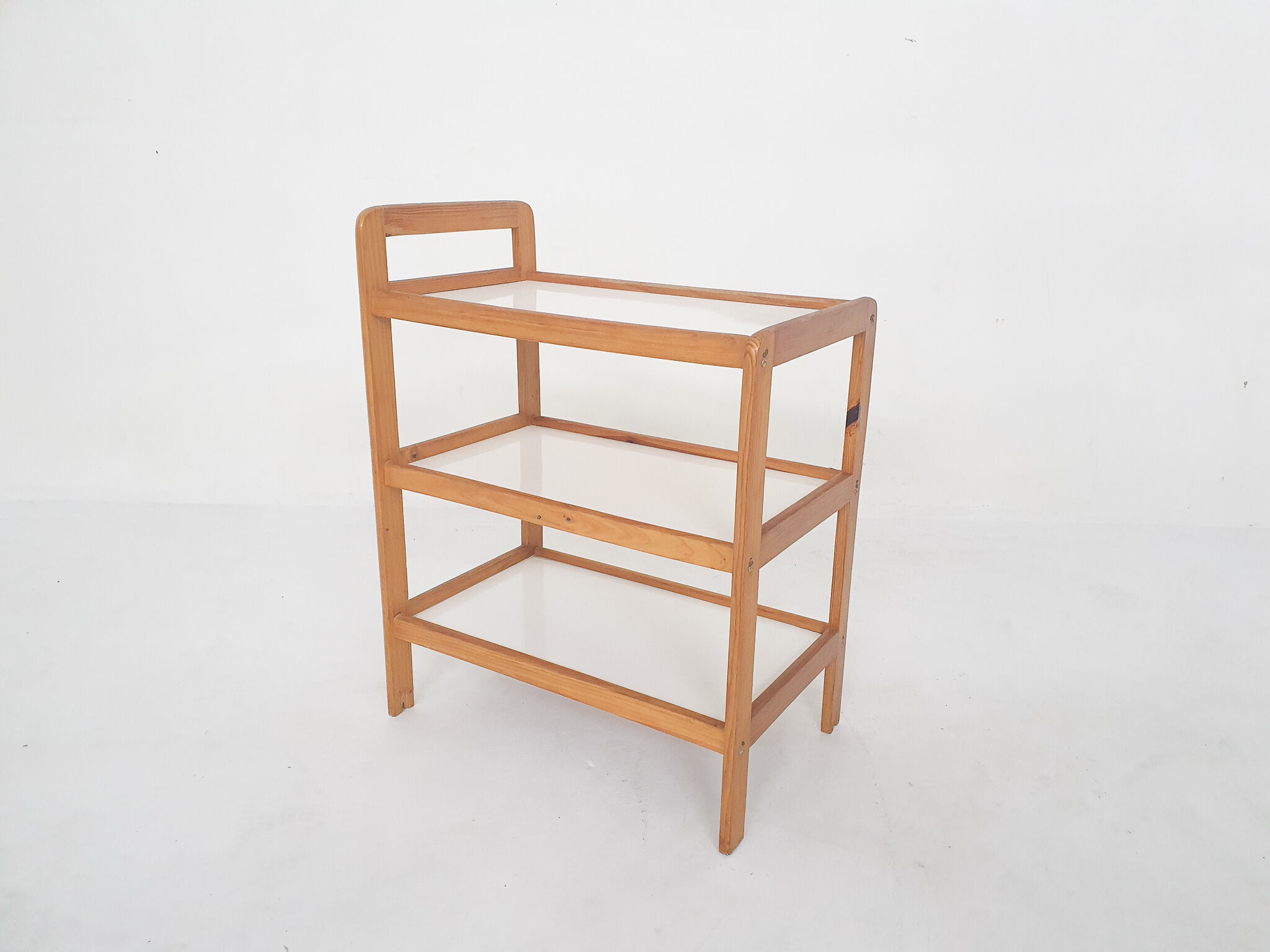 Pinewood serving table or tray, The Netherlands 1960's