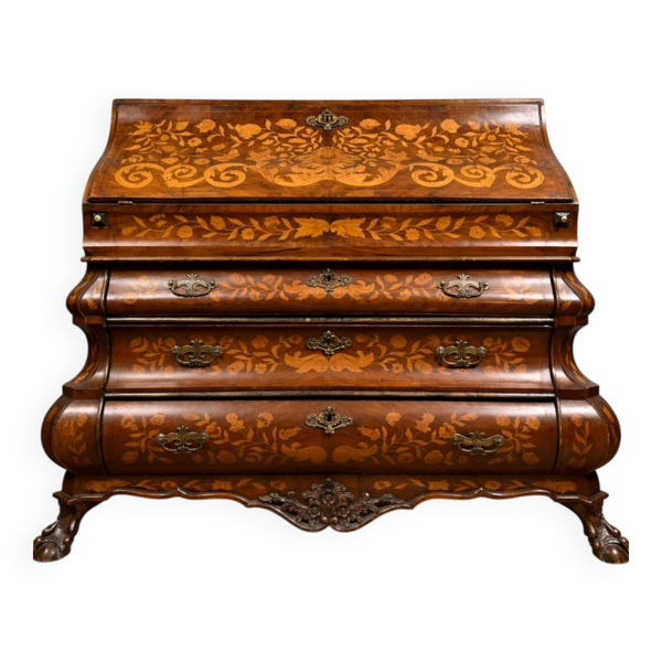 Important commode sciban galbée Hollandaise époque Louis XV, en marqueterie