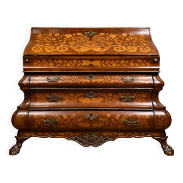 Important Dutch curved commode from the Louis XV period, in marquetry.