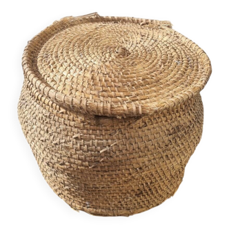 Vintage rattan grain basket