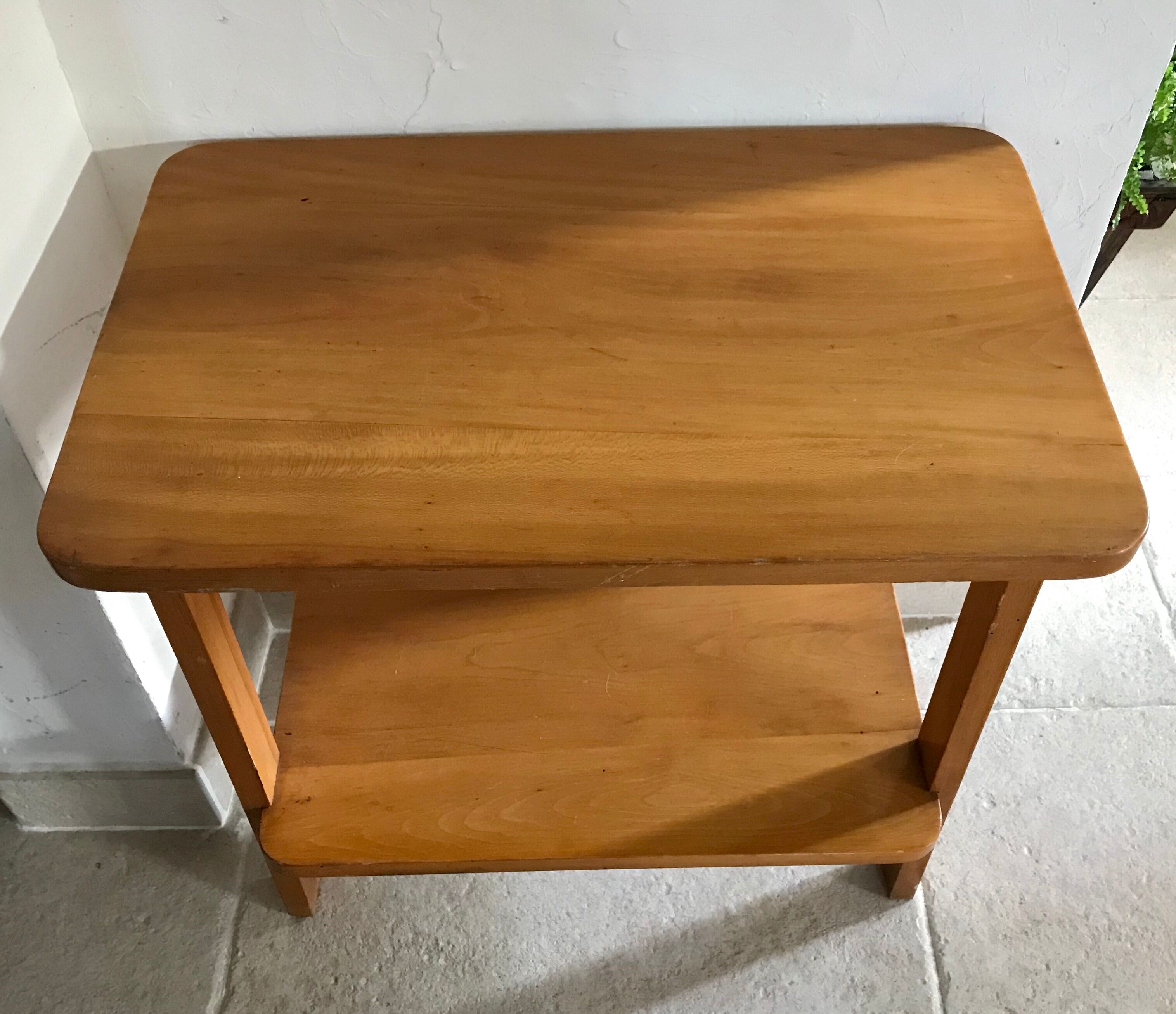 Tripod bedside table