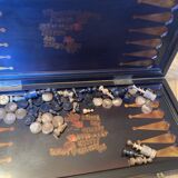 Chessboard and backgammon in lacquer and horn